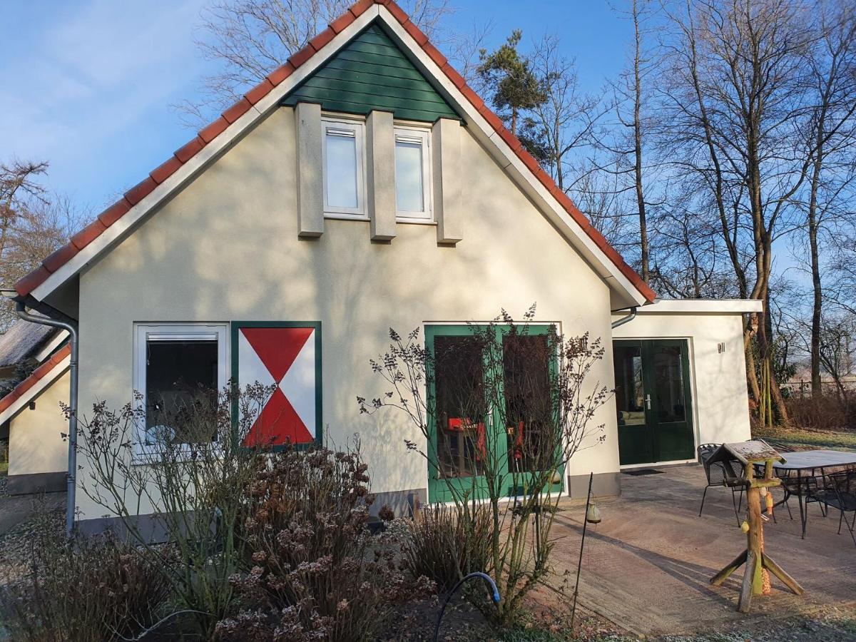 Villa With Spacious Garden Near Heeten Exterior photo