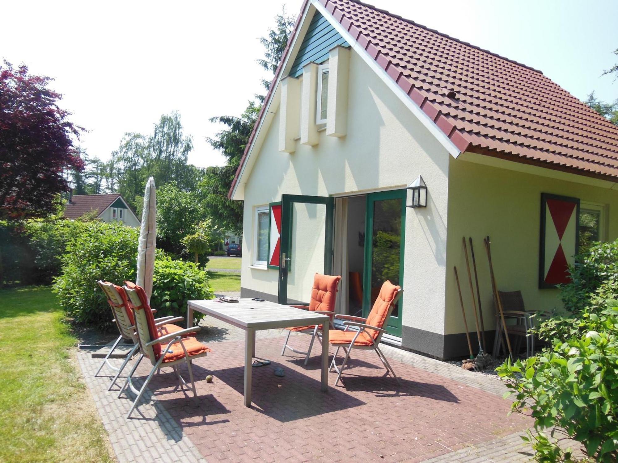 Villa With Spacious Garden Near Heeten Exterior photo